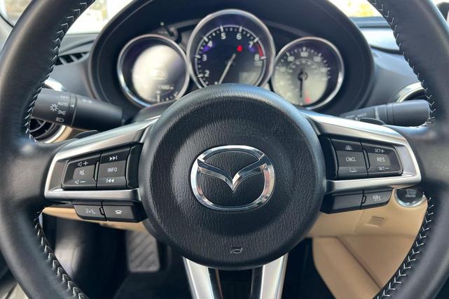 Photo of 2024 Snowflake White Pearl Mica Mazda MX-5 Miata RF