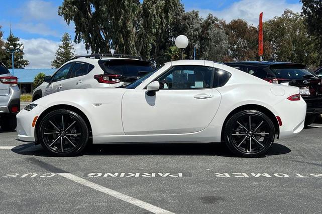 Photo of 2024 Snowflake White Pearl Mica Mazda MX-5 Miata RF