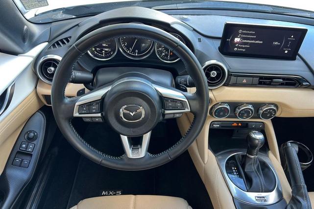 Photo of 2024 Snowflake White Pearl Mica Mazda MX-5 Miata RF