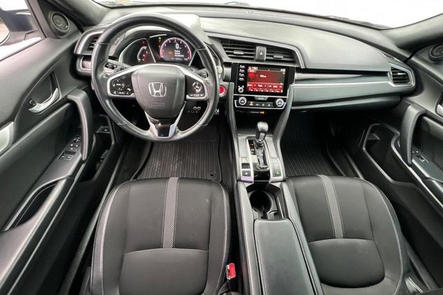 Photo of 2019 Platinum White Pearl Honda Civic