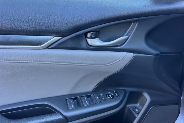 Photo of 2016 Modern Steel Metallic Honda Civic