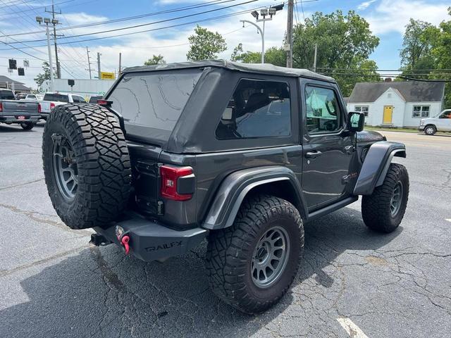 Photo of 2018 Granite Crystal Clearcoat Metallic Jeep Wrangler