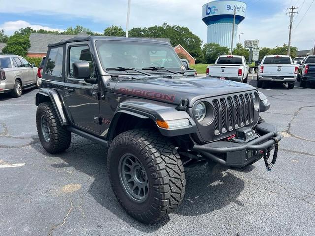 Photo of 2018 Granite Crystal Clearcoat Metallic Jeep Wrangler