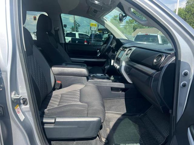 Photo of 2018 Silver Toyota Tundra