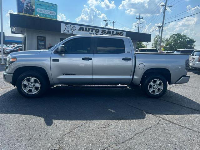 Photo of 2018 Silver Toyota Tundra
