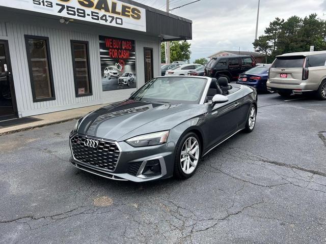 Photo of 2021 Daytona Gray Pearl Effect w/ Black Roof Audi S5