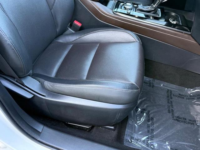 Photo of 2023 Snowflake White Pearl Mazda CX-30