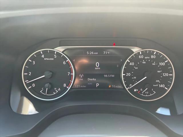 Photo of 2025 White Nissan Rogue