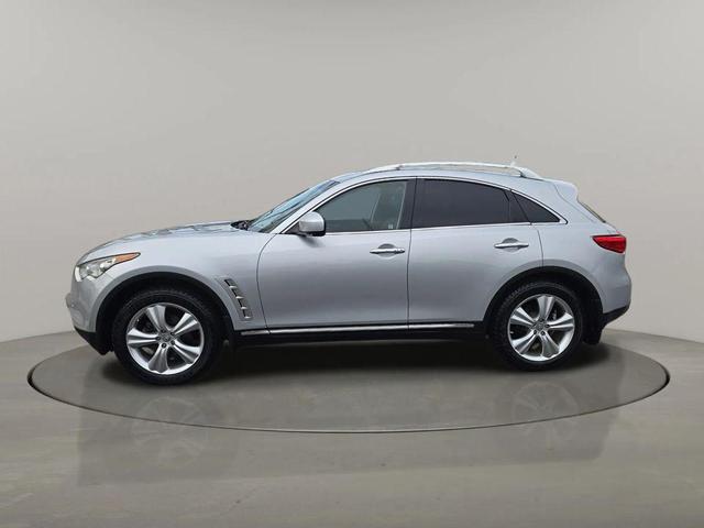Photo of 2010 Liquid Platinum Metallic INFINITI FX35