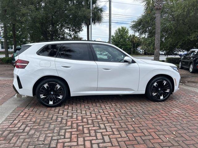 Photo of 2025 Alpine White BMW X3