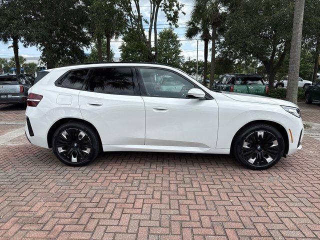 Photo of 2025 Alpine White BMW X3