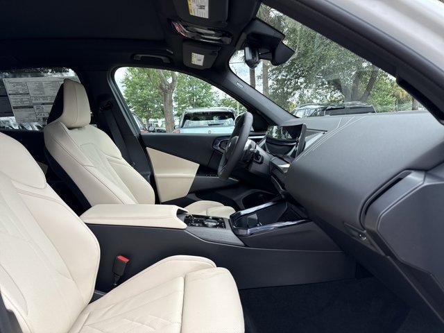 Photo of 2025 Alpine White BMW X3
