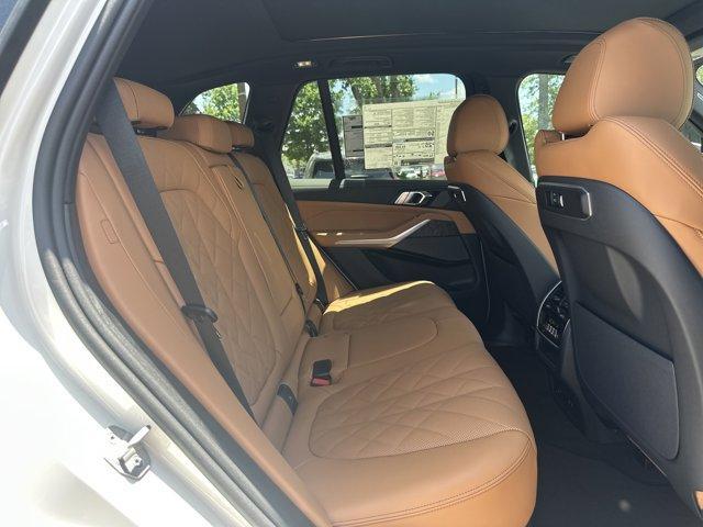 Photo of 2026 Alpine White BMW X5