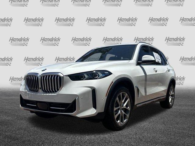 Photo of 2026 Alpine White BMW X5