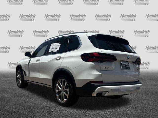 Photo of 2026 Alpine White BMW X5