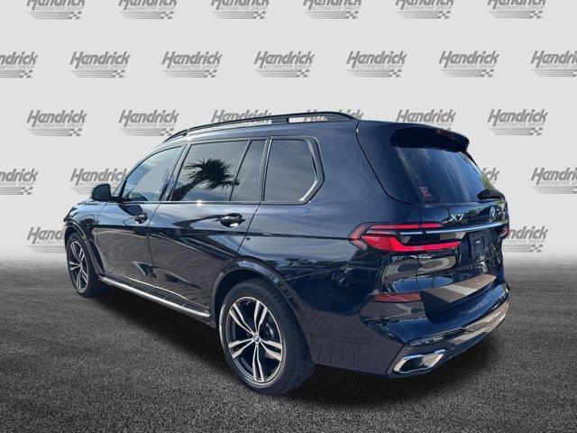 Photo of 2023 Carbon Black Metallic BMW X7