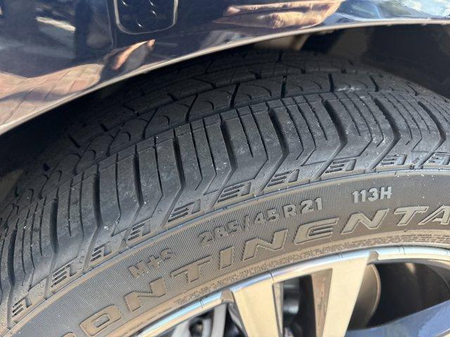 Photo of 2023 Carbon Black Metallic BMW X7