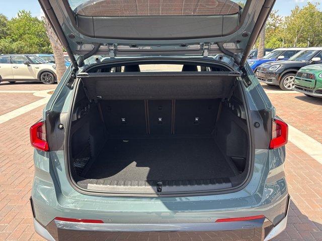Photo of 2024 Green Metallic BMW X1