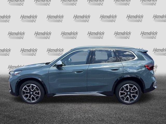 Photo of 2024 Green Metallic BMW X1