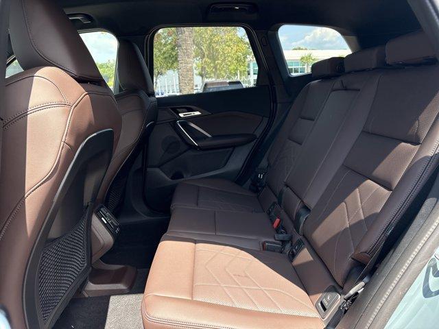 Photo of 2024 Green Metallic BMW X1