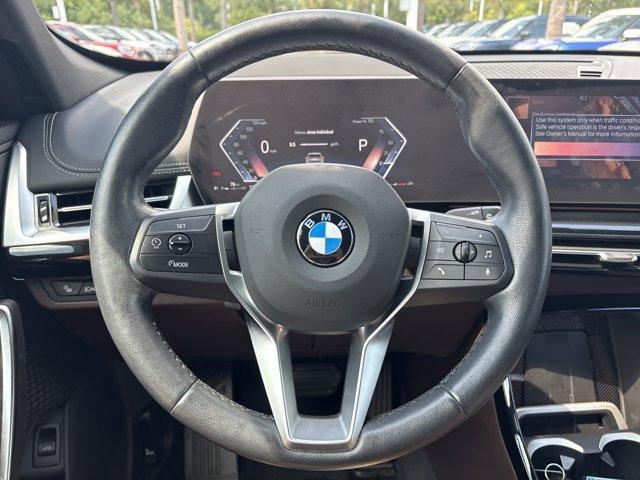 Photo of 2024 Green Metallic BMW X1