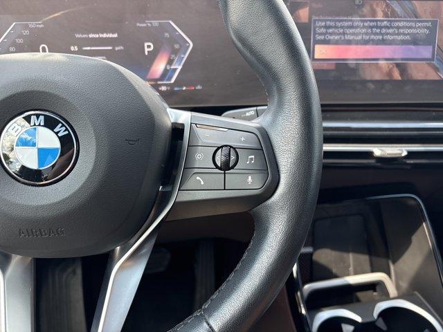 Photo of 2024 Green Metallic BMW X1