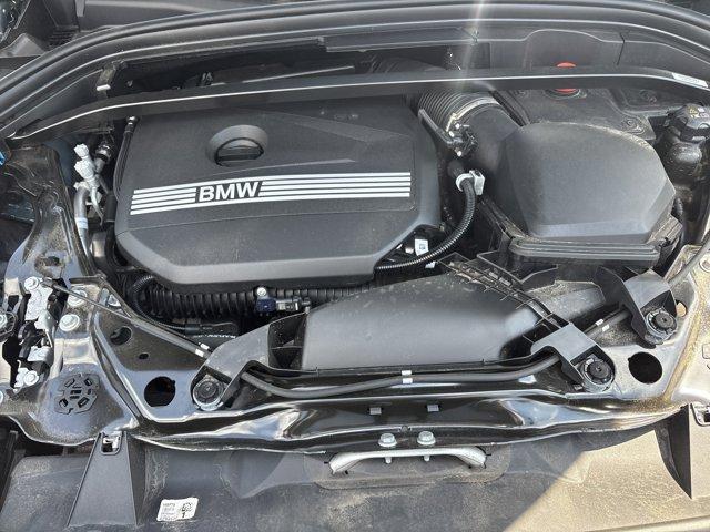 Photo of 2024 Green Metallic BMW X1