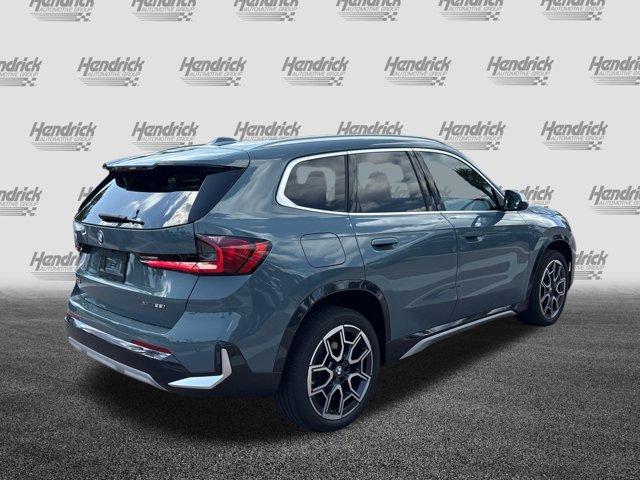 Photo of 2024 Green Metallic BMW X1