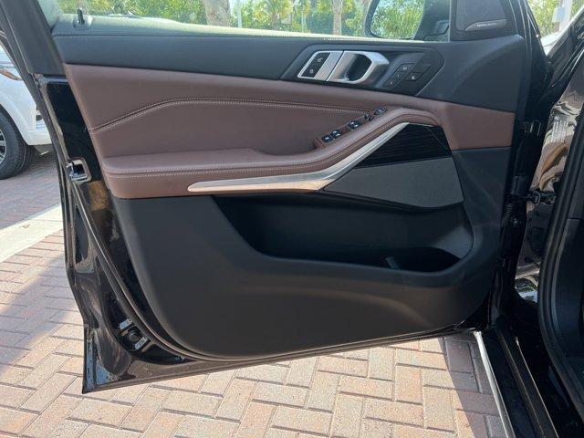 Photo of 2025 Black Sapphire BMW X5