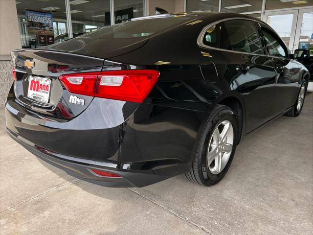 Photo of 2023 Mosaic Black Metallic Chevrolet Malibu