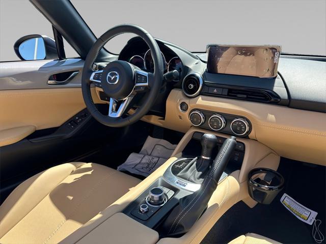 Photo of 2025 Aero Gray Metallic Mazda MX-5 Miata