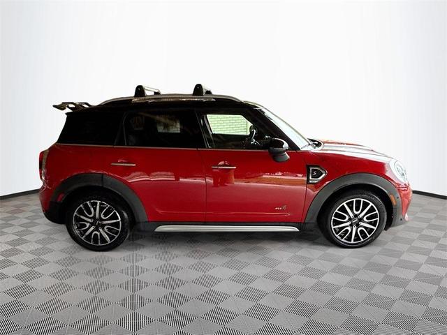 Photo of 2018 Chili Red MINI Countryman
