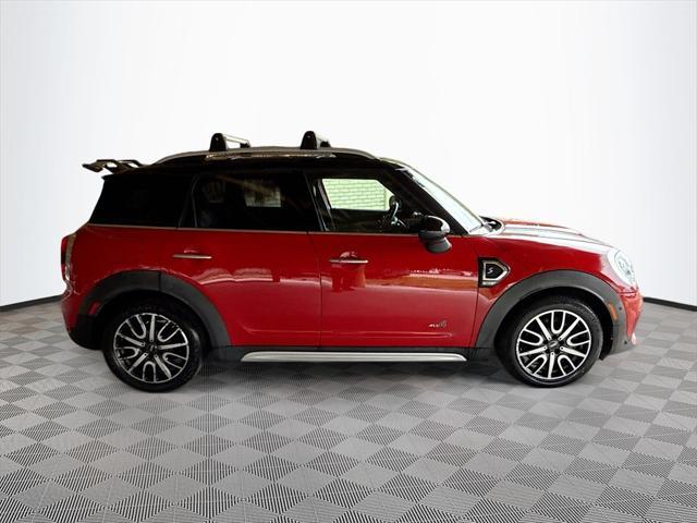 Photo of 2018 Chili Red MINI Countryman