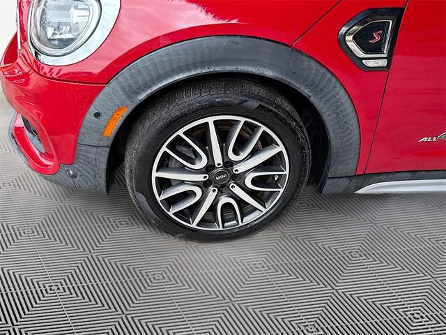 Photo of 2018 Chili Red MINI Countryman