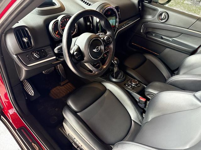 Photo of 2018 Chili Red MINI Countryman
