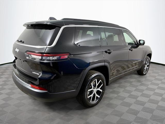 Photo of 2025 Diamond Jeep Grand Cherokee L