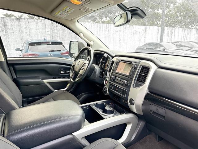 Photo of 2019 Brilliant Silver Metallic Nissan Titan XD