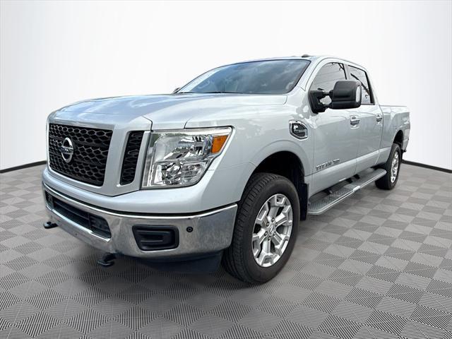 Photo of 2019 Brilliant Silver Metallic Nissan Titan XD