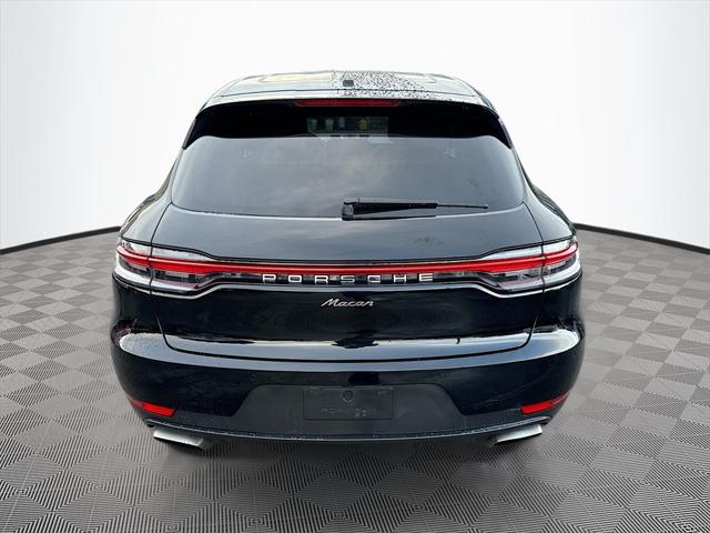 Photo of 2020 Black Porsche Macan