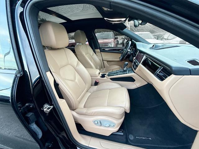 Photo of 2020 Black Porsche Macan
