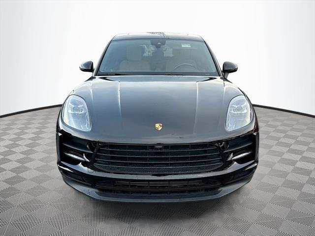 Photo of 2020 Black Porsche Macan