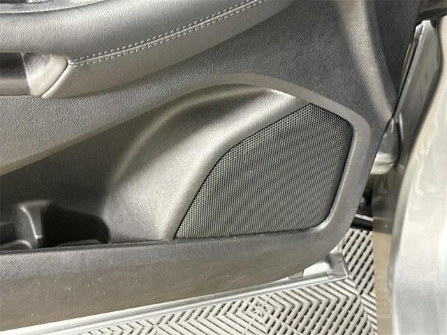 Photo of 2024 Silver Metallic Ford Edge