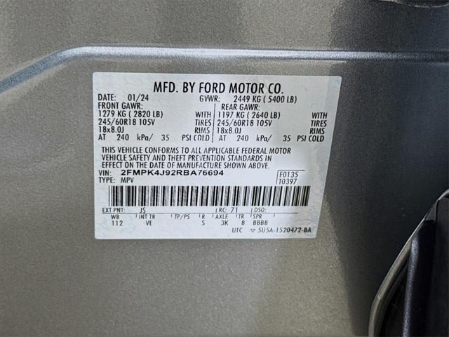 Photo of 2024 Silver Metallic Ford Edge