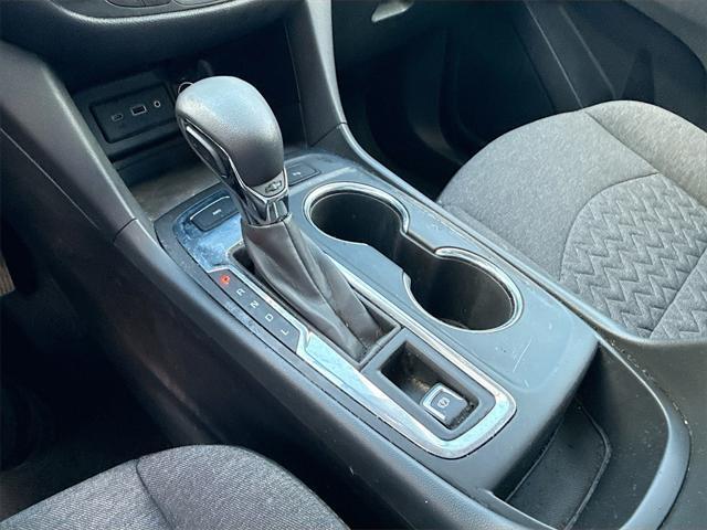 Photo of 2022 Mosaic Black Metallic Chevrolet Equinox