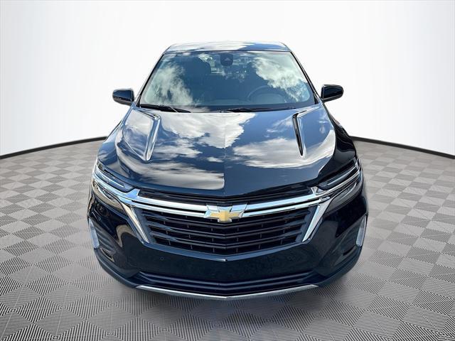 Photo of 2022 Mosaic Black Metallic Chevrolet Equinox