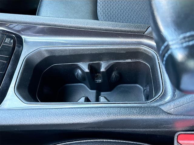 Photo of 2022 Granite Crystal Metallic Clearcoat Jeep Compass