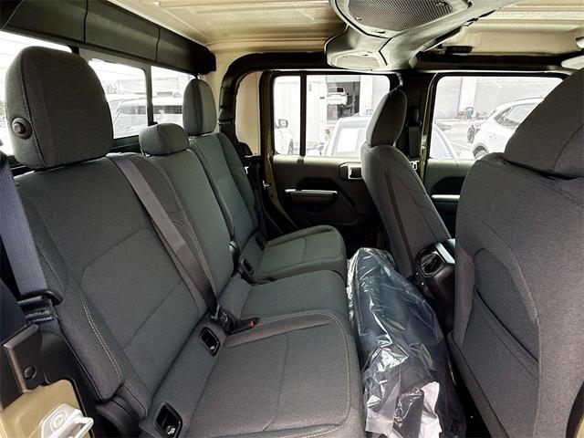 Photo of 2025 41 Jeep Gladiator