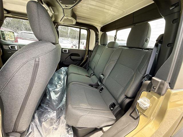 Photo of 2025 41 Jeep Gladiator