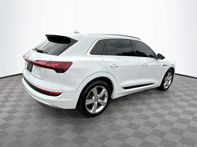 Photo of 2019 Glacier White Metallic Audi e-tron