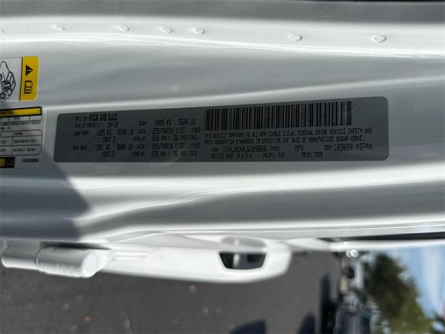 Photo of 2018 Bright White Clearcoat Jeep Wrangler Unlimited